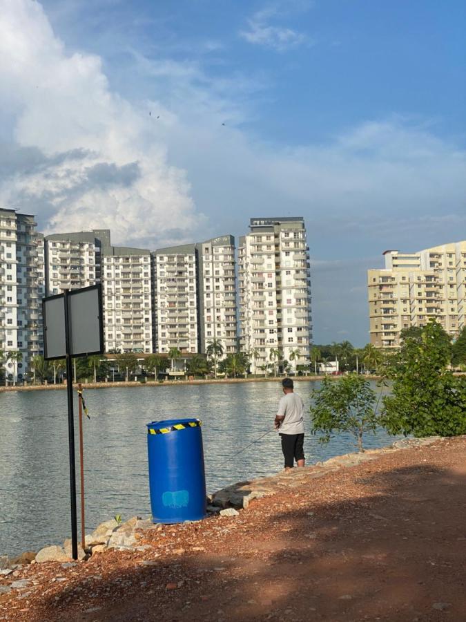 Marina Terrace A1-10 * Port Dickson